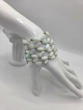 Vintage West Germany Oval Mother Of Pearl Rice Beads Silver Expandable Bracelet